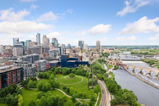 Photo for 1111 W River Parkway, 26A, Minneapolis, MN 55415 - listing #6818128 1111 W River Parkway, 26A, Minneapolis, MN 55415