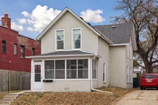 Photo for 1504 4th Street NE, Minneapolis, MN 55413 - listing #6818239 1504 4th Street Northeast - Spacecrafting - 0001.jpg
