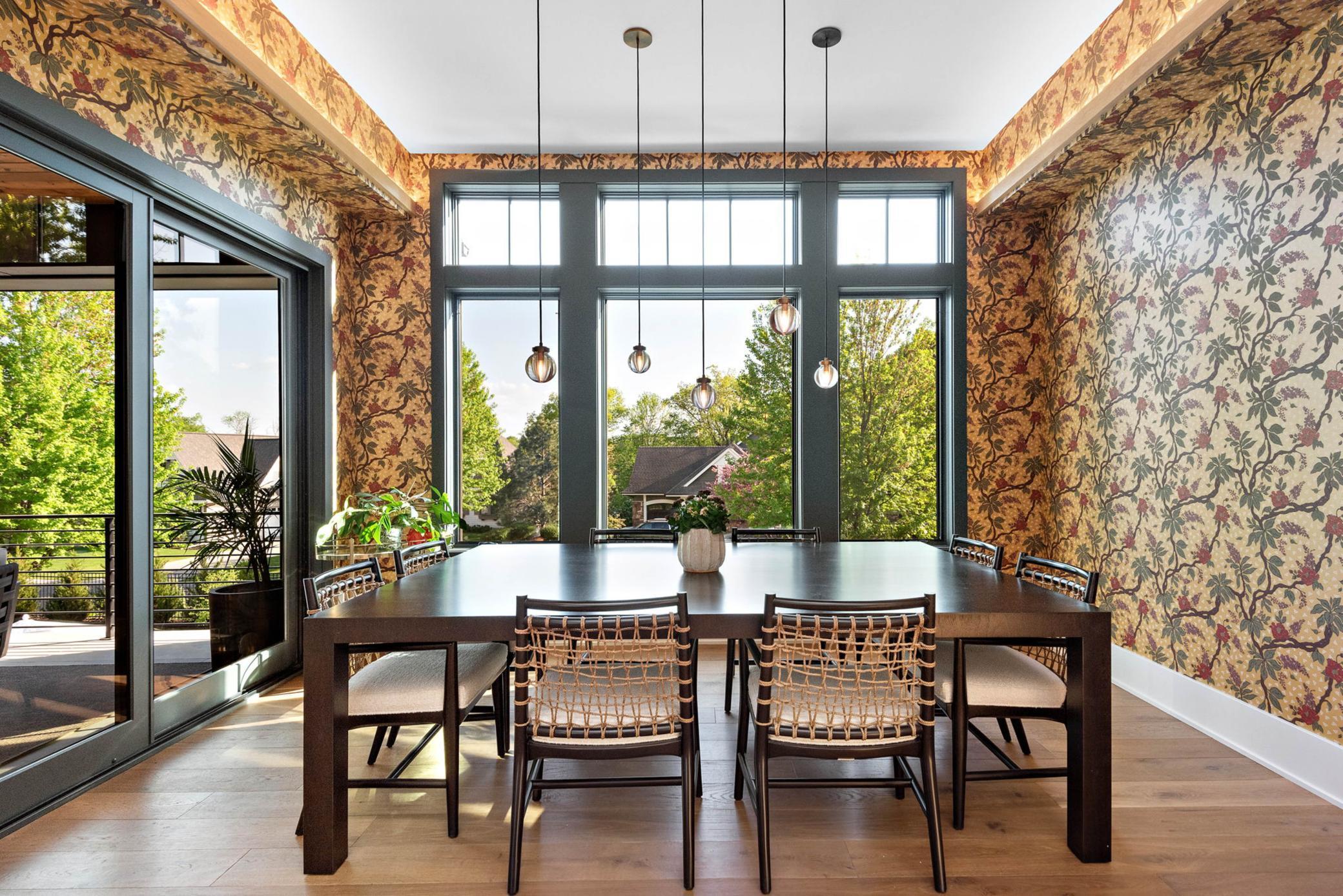 18411 9th Ave N, Plymouth, MN 55447