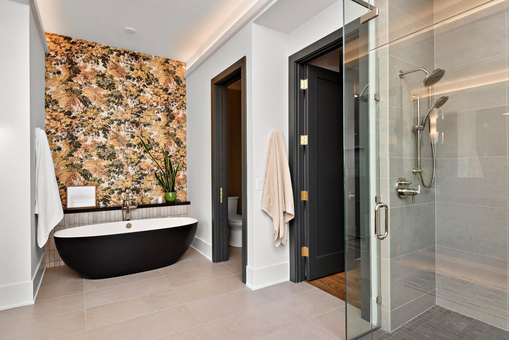 18411 9th Ave N, Plymouth, MN 55447