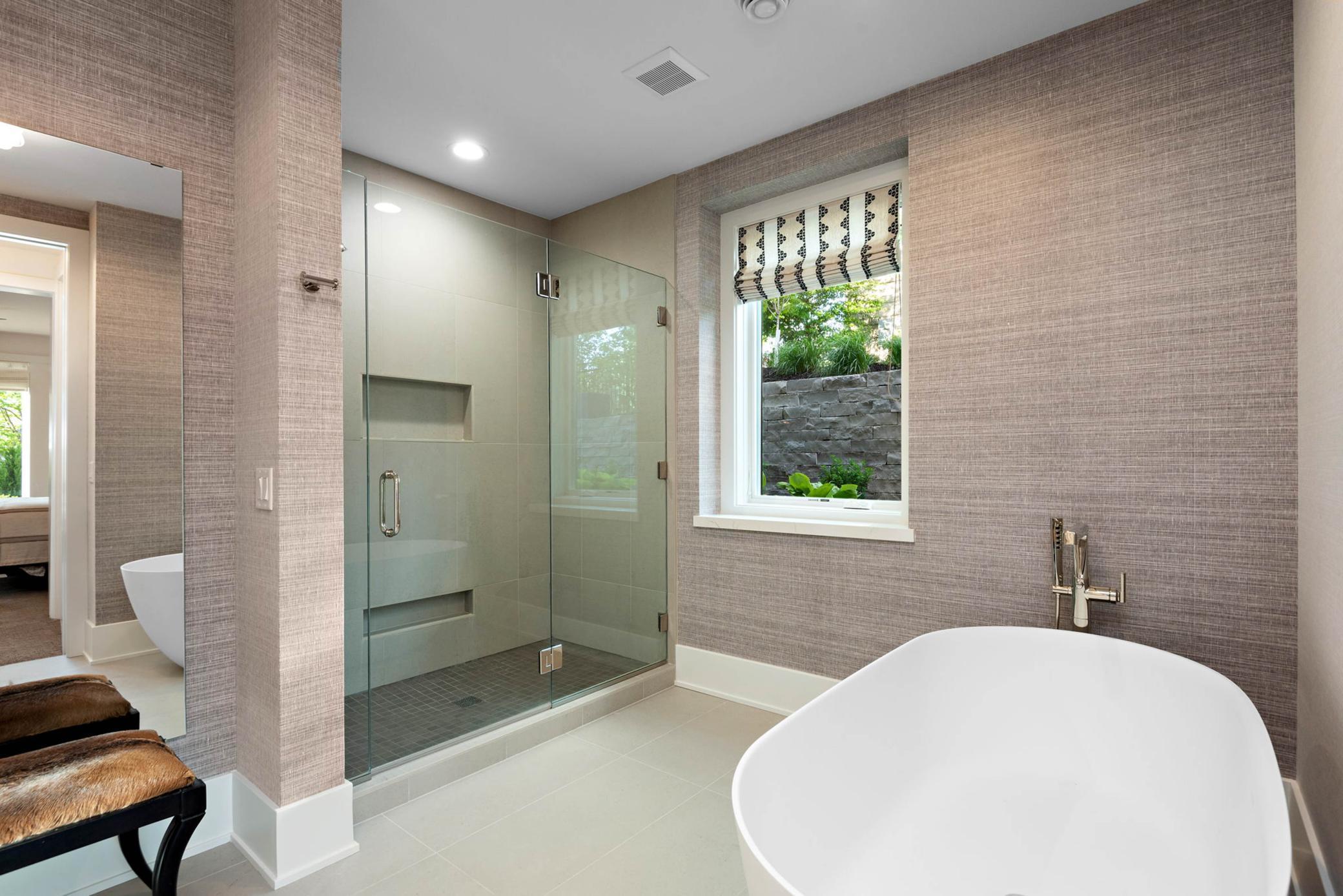 18411 9th Ave N, Plymouth, MN 55447