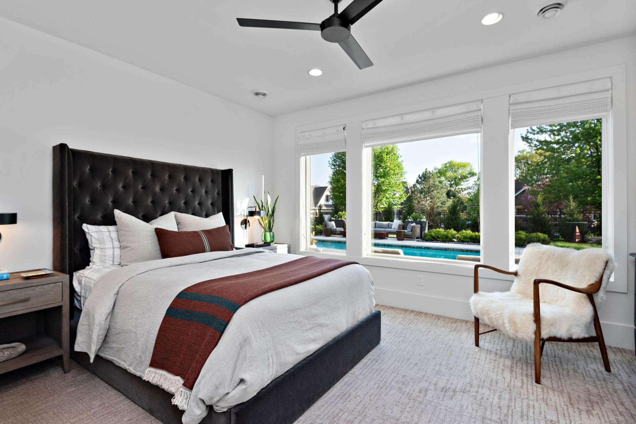 18411 9th Ave N, Plymouth, MN 55447