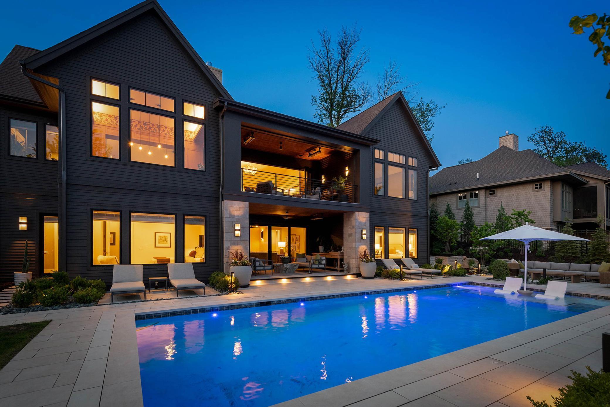 18411 9th Ave N, Plymouth, MN 55447