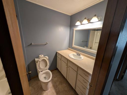 1585 Cohansey Street, 104, Saint Paul, MN 55117