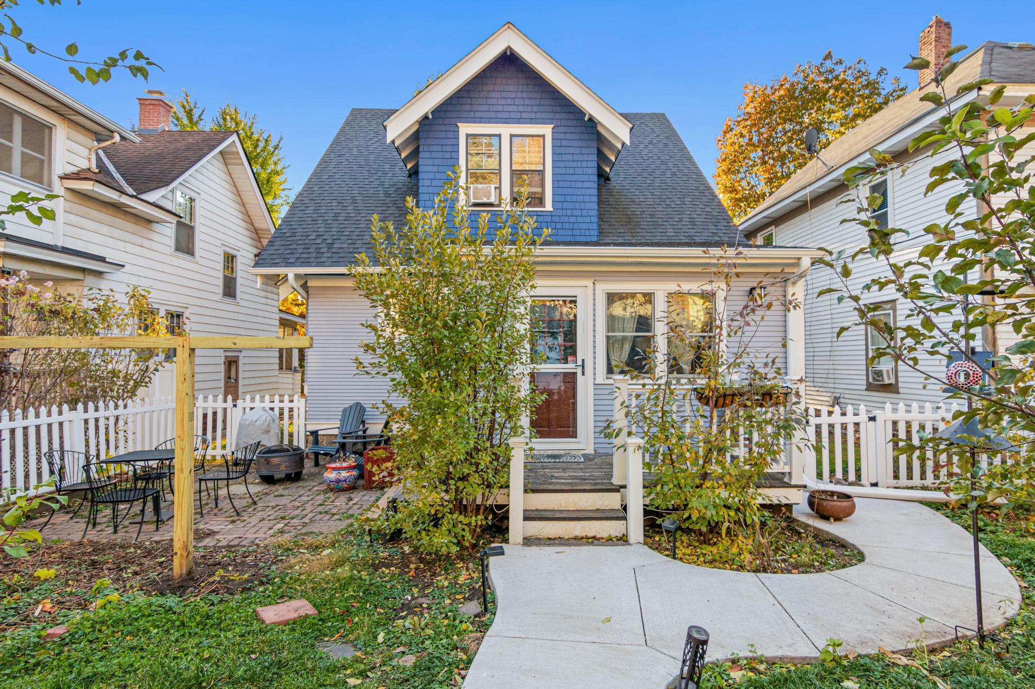 130 N Maria Avenue-3.jpg