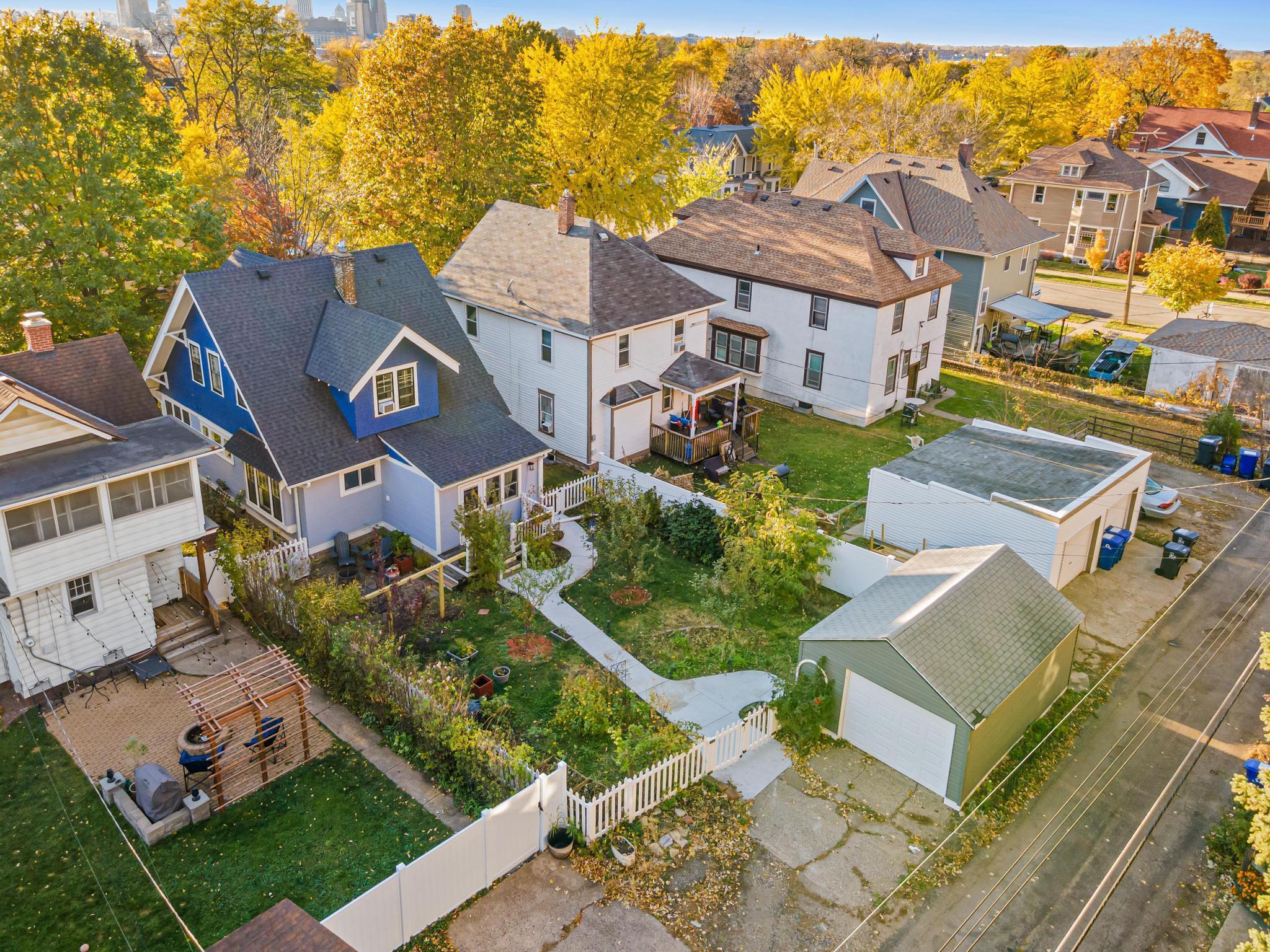 130 N Maria Avenue-8.jpg