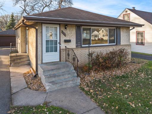 Photo for 1085 Flandrau Street, Saint Paul, MN 55106 - listing #6818446 1085 Flandrau Street, Saint Paul, MN 55106