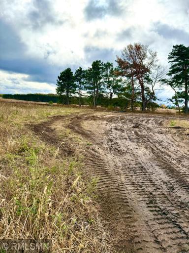 960 3rd Avenue SW, Rice, MN 56367