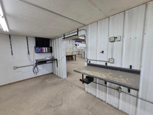 Parts room tv for cameras, hook up for cameras,