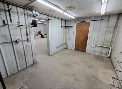 View inside the storage room-9.9x14.7