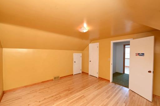 230 Main Street, Green Isle, MN 55338