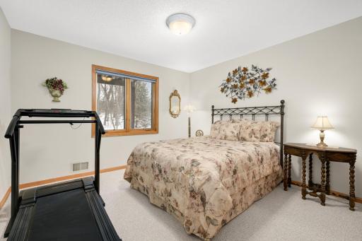 5812 Forestview Lane N, Plymouth, MN 55442