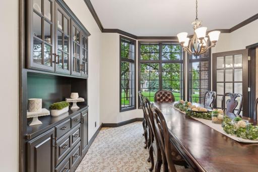 10 Apple Orchard Court, Saint Paul, MN 55110