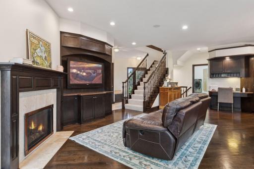 10 Apple Orchard Court, Saint Paul, MN 55110