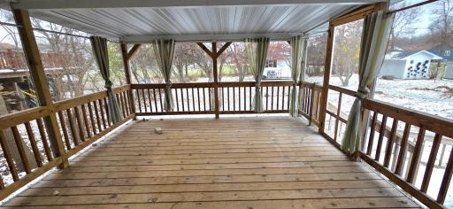 Screened-in porch
