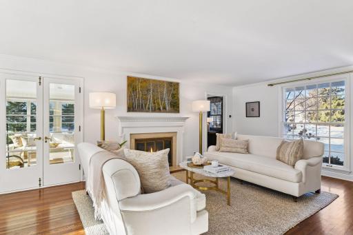 1 Spur Road, Minneapolis, MN 55436