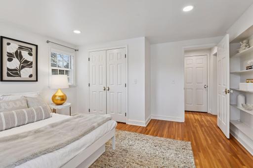 1 Spur Road, Minneapolis, MN 55436