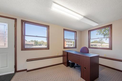 511 4th Street NW, Faribault, MN 55021