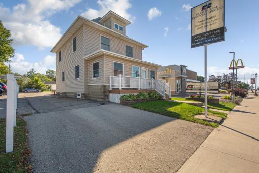 511 4th Street NW, Faribault, MN 55021