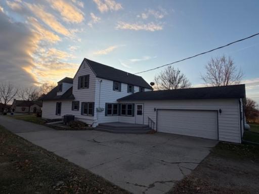 404 Melby Avenue, Ashby, MN 56309