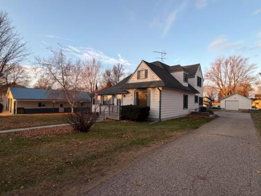 404 Melby Avenue, Ashby, MN 56309