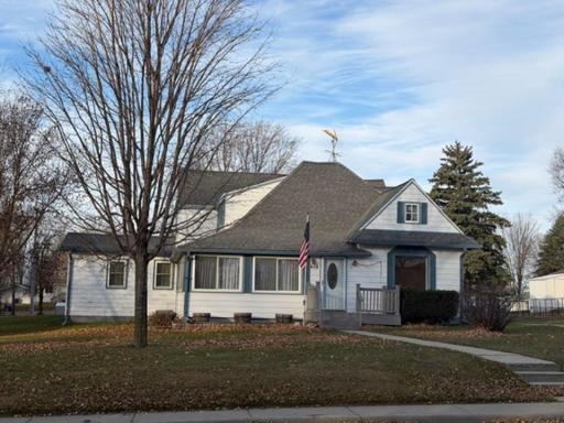 404 Melby Avenue, Ashby, MN 56309