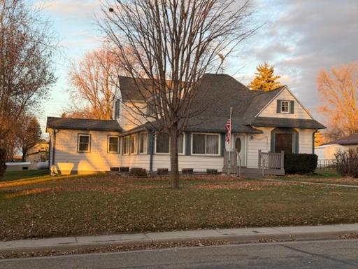 404 Melby Avenue, Ashby, MN 56309