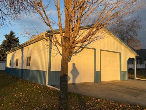 404 Melby Avenue, Ashby, MN 56309