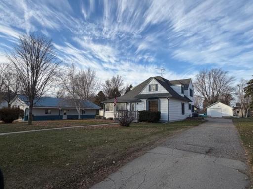 404 Melby Avenue, Ashby, MN 56309