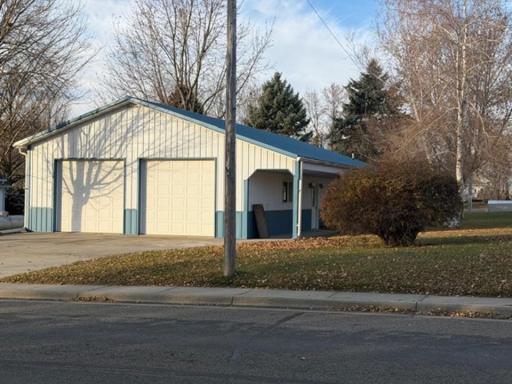 404 Melby Avenue, Ashby, MN 56309