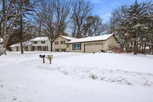10304 107th Place N, Maple Grove, MN 55369