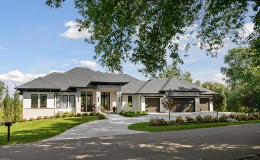 460 Indian Hill Road, Chanhassen, MN 55317