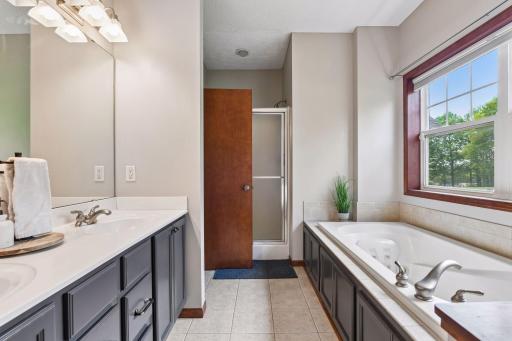 7115 County Road 10, Chaska, MN 55318