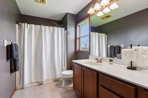 7115 County Road 10, Chaska, MN 55318