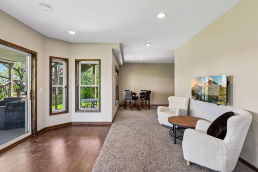 7115 County Road 10, Chaska, MN 55318