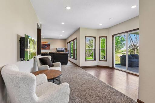 7115 County Road 10, Chaska, MN 55318