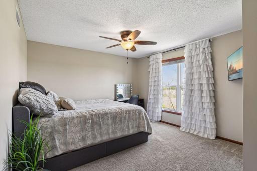 7115 County Road 10, Chaska, MN 55318