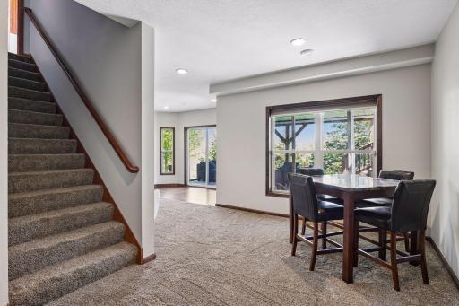7115 County Road 10, Chaska, MN 55318