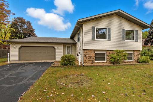 Photo for 1508 Prairie Hill Road, Saint Cloud, MN 56301 - listing #6819021 1508 Prairie Hill Road, Saint Cloud, MN 56301