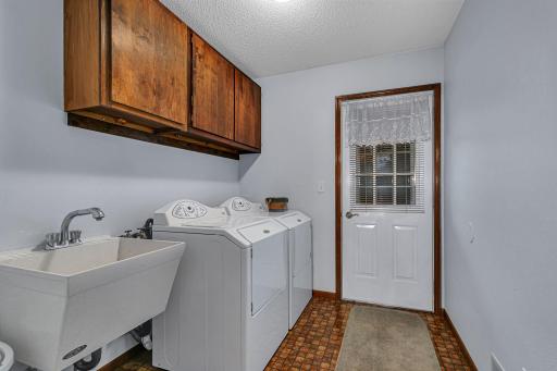 1508 Prairie Hill Road, Saint Cloud, MN 56301