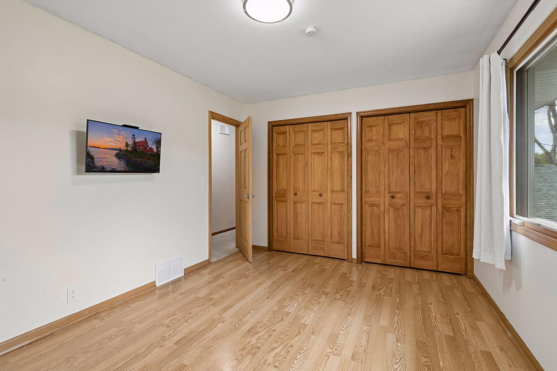 Upper Floor: Alternate view of 3rd Bedroom