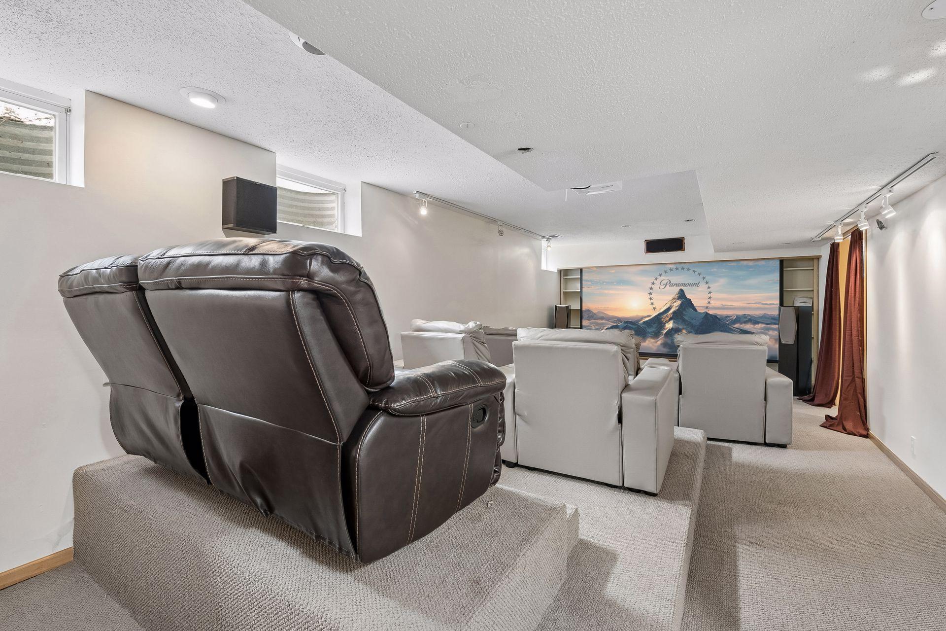 Basement : Home Theater Room