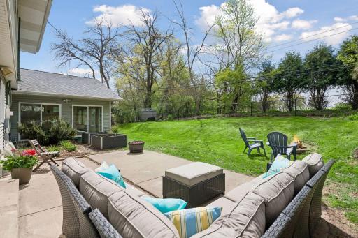 8817 Westmoreland Lane, Minneapolis, MN 55426