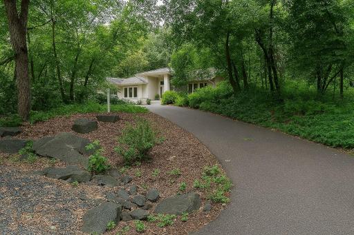 5870 Blackberry Bridge Path, Inver Grove Heights, MN 55076