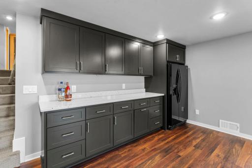 4324 Lake Point Court, Saint Paul, MN 55126