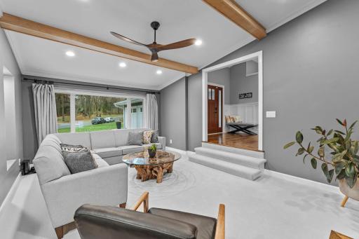 4324 Lake Point Court, Saint Paul, MN 55126