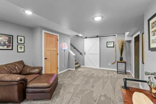 4324 Lake Point Court, Saint Paul, MN 55126