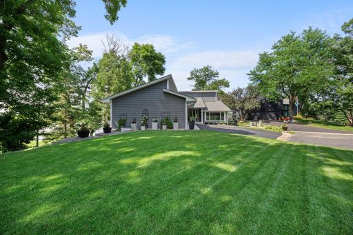 7-web-or-mls-4324 Lakepoint Ct Exteriors-2.jpg
