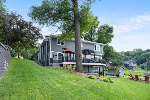89-web-or-mls-4324 Lakepoint Ct Exteriors-26.jpg
