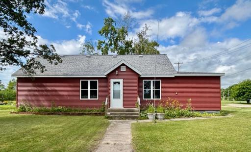 Photo for 601 1st Street S, Karlstad, MN 56732 - listing #6819230 601 1st Street S, Karlstad, MN 56732